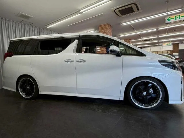 Toyota Alphard 2.5S C PACKAGE 2022 — миниатюра 3