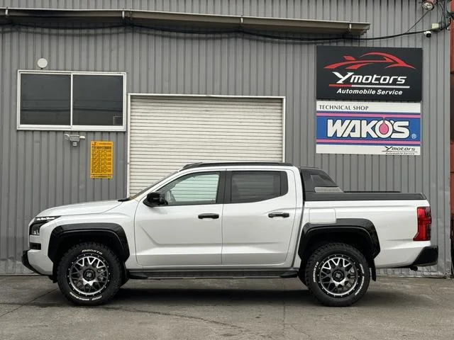 Mitsubishi TRITON GSR 2024 — миниатюра 4