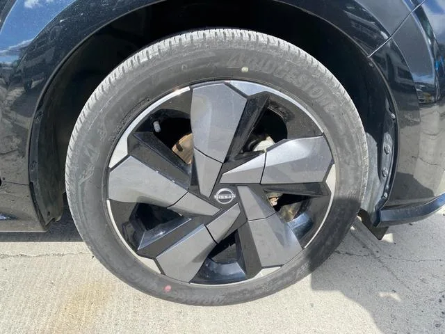 Nissan AURA G FOUR 2023 — миниатюра 3