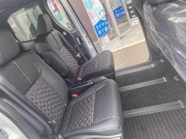 Toyota VOXY HYBRID S-Z 2026 — миниатюра 5