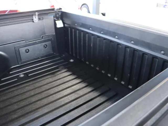 America Toyota TACOMA DOUBLE CAB SR5 2022 — миниатюра 5