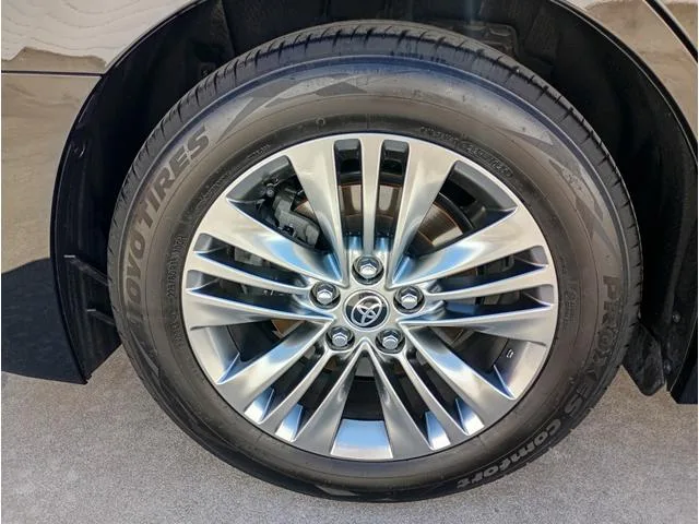 Toyota Alphard Z 2025 — миниатюра 3