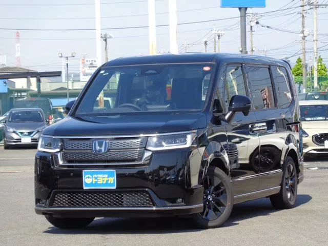 Honda STEPWAGON E:HEV SPADA 2025 — фото 1, купить с доставкой в Москву