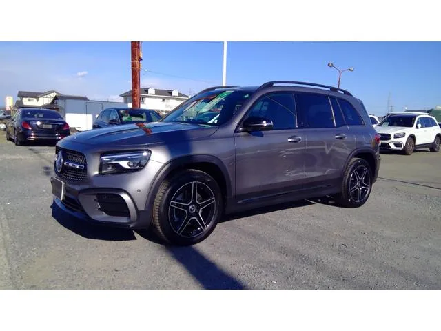Mercedes-Benz GLB-Class GLB200D 4MATIC EDITION BLACK STARS 2024 — миниатюра 2