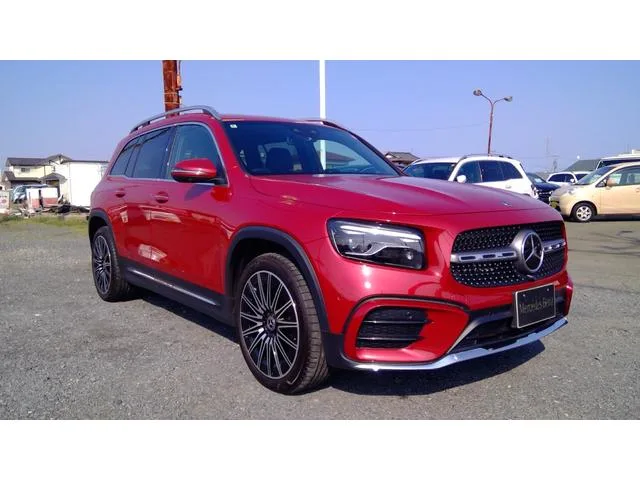 Mercedes-Benz GLB-Class GLB180 AMG LINE PACKAGE 2024 — фото 1, купить с доставкой в Москву