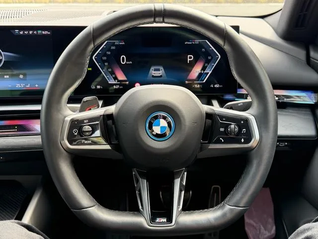 BMW i5 E DRIVE 40 M-SPORT 2024 — миниатюра 4