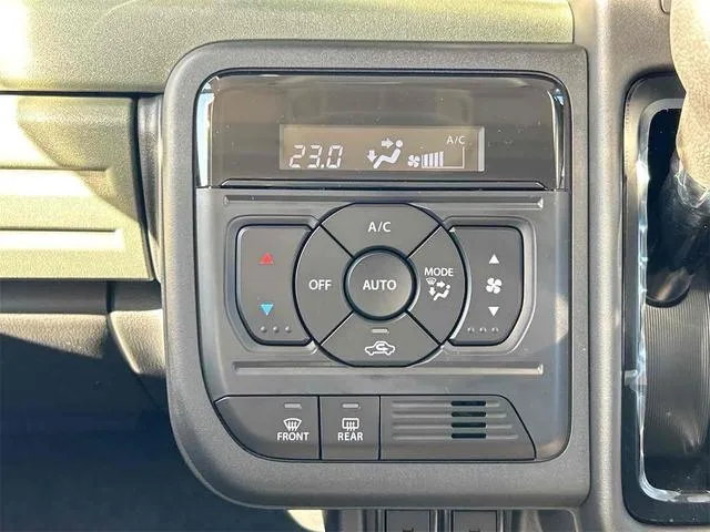 Suzuki SPACIA GEAR HYBRID XZ 2025 — миниатюра 2