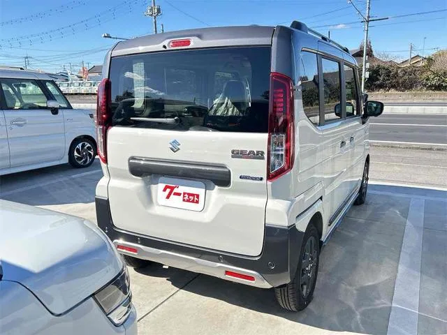Suzuki SPACIA GEAR HYBRID XZ 2025 — миниатюра 4