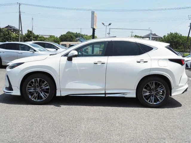 Lexus NX NX350H VERSION L 2023 — миниатюра 3