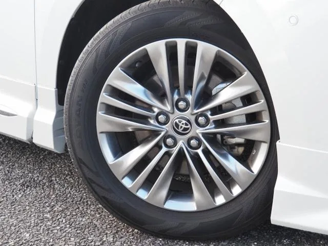Toyota ALPHARD HYBRID Z 2023 — миниатюра 5