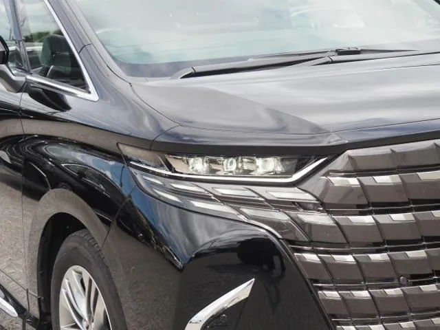 Toyota ALPHARD HYBRID Z 2023 — миниатюра 4