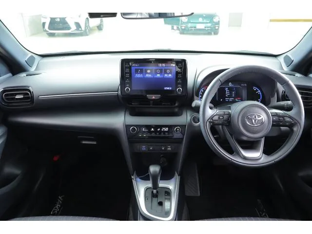 Toyota YARIS CROSS Z 2023 — миниатюра 2