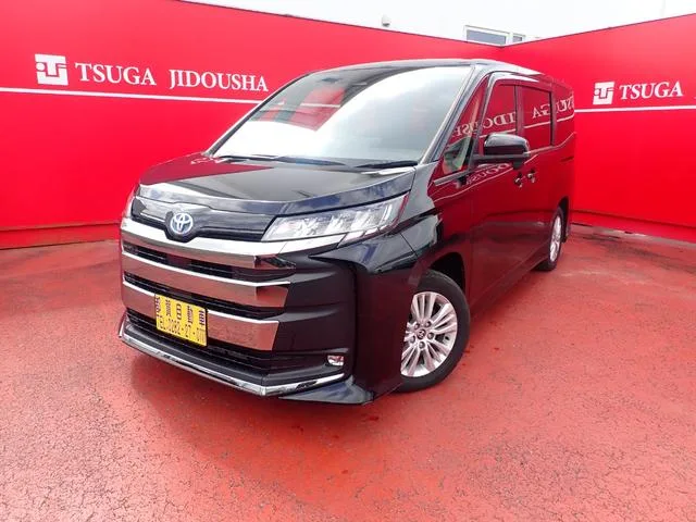 Toyota NOAH HYBRID S-G 2022 — фото 1, купить с доставкой в Москву