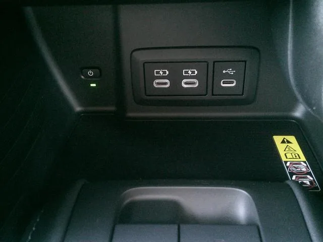 Toyota HARRIER HYBRID Z LEATHER PACKAGE 2026 — миниатюра 4