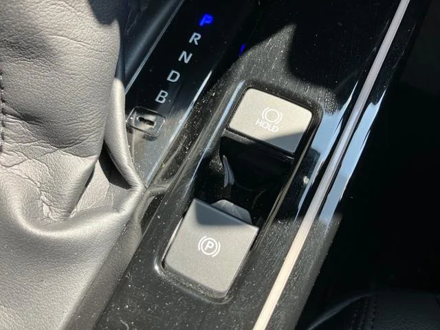 Toyota CorollaCross HYBRID Z 2025 — миниатюра 4