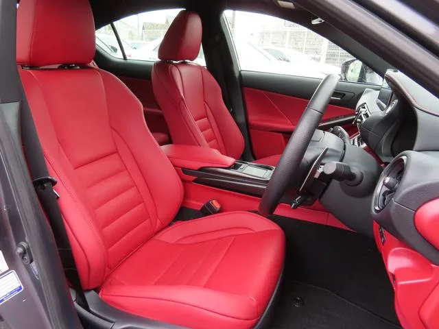 Lexus IS IS350 F SPORT 2023 — миниатюра 4