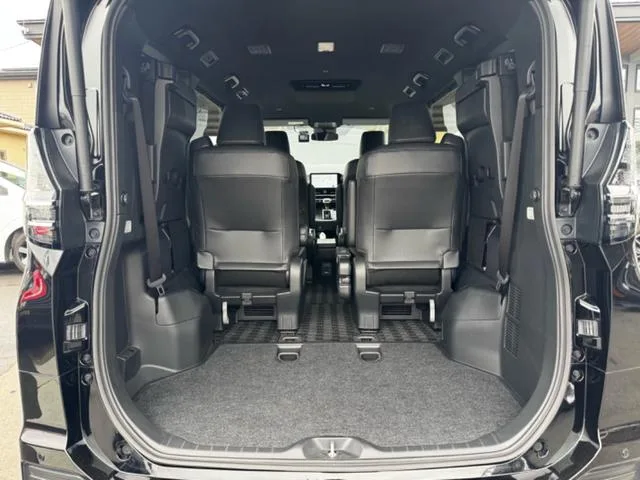 Toyota VOXY S-Z 2023 — миниатюра 5