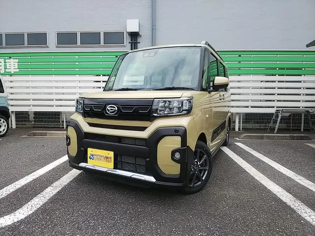 Daihatsu TANTO FUN CR0SS 2024 — фото 1, купить с доставкой в Москву