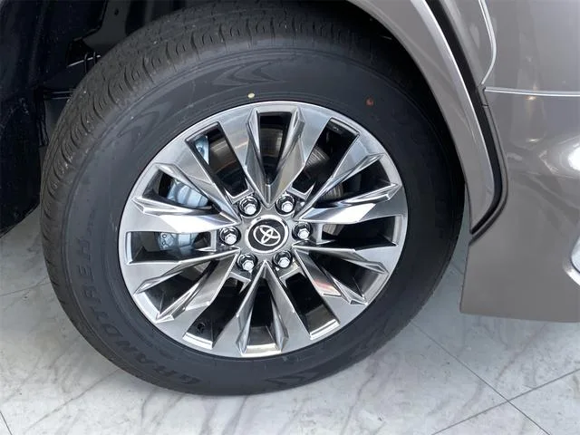 Toyota Land Cruiser ZX 2026 — миниатюра 5