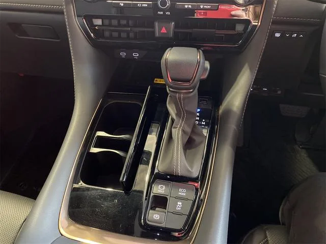 Toyota Alphard Z 2024 — миниатюра 3