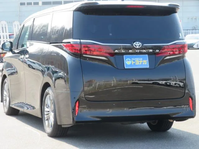 Toyota Alphard Z 2024 — миниатюра 3