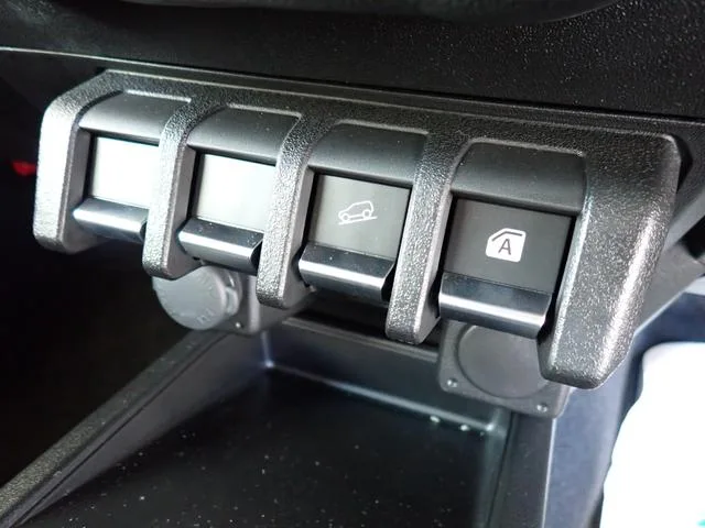 Suzuki Jimny XC 2024 — миниатюра 5