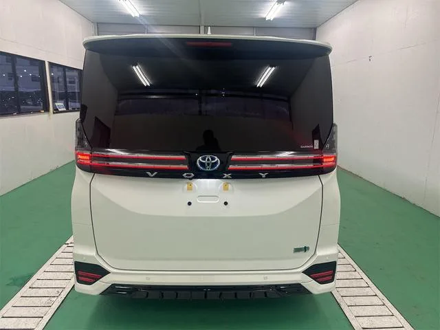 Toyota VOXY HYBRID S-Z 2024 — миниатюра 2