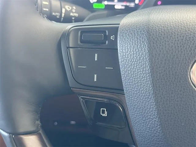 Toyota VELLFIRE HYBRID Z PREMIER 2024 — миниатюра 4