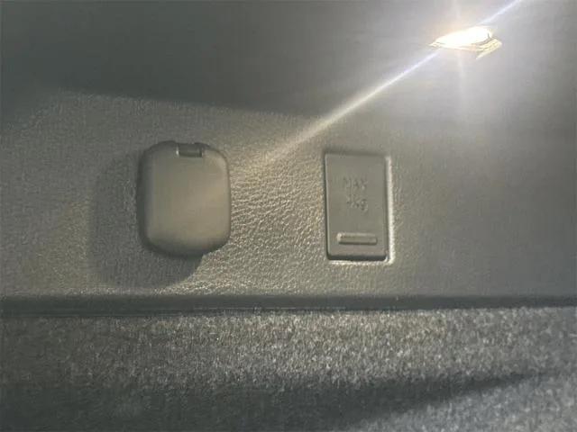 Lexus NX NX350H VERSION L 2025 — миниатюра 3