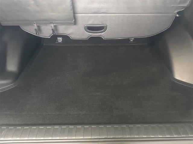 Toyota Land Cruiser Prado TX L PACKAGE 2023 — миниатюра 3