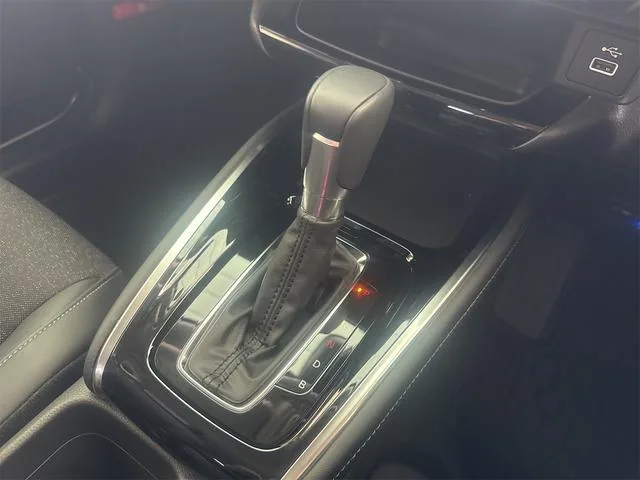 Honda VEZEL E:HEV Z 2025 — миниатюра 5