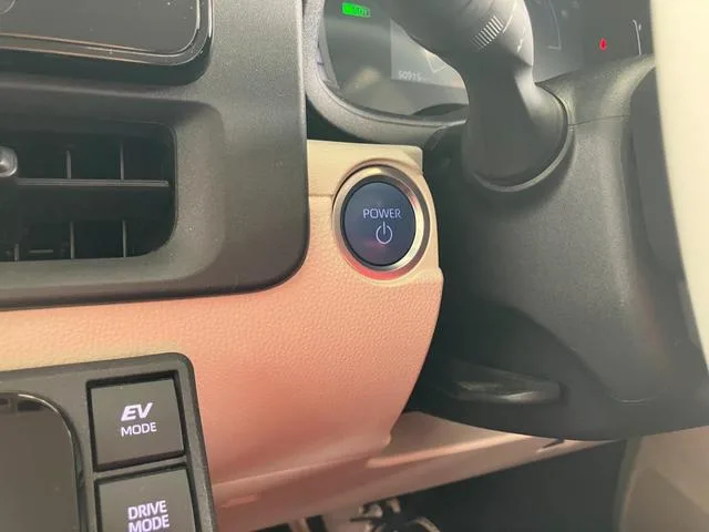 Toyota SIENTA HYBRID Z 2023 — миниатюра 3