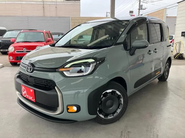 Toyota SIENTA HYBRID Z 2023 — миниатюра 4