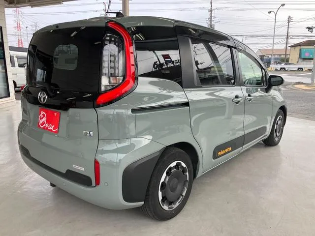 Toyota SIENTA HYBRID Z 2023 — миниатюра 5