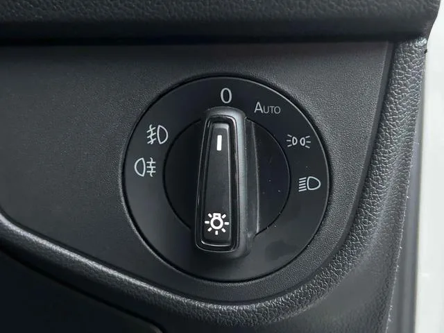 Volkswagen Polo TSI STYLE 2024 — миниатюра 3