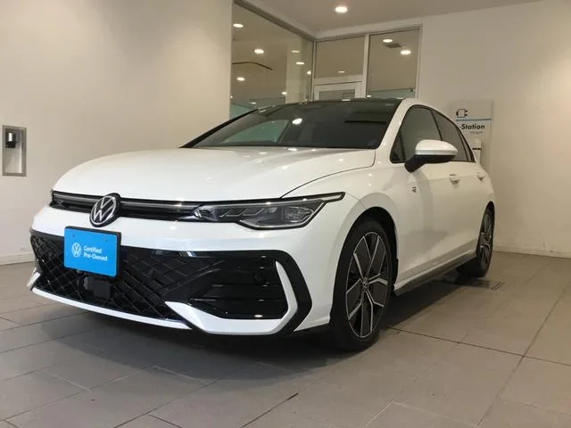 Volkswagen Golf ETSI R LINE 2026 — фото 1, купить с доставкой в Москву