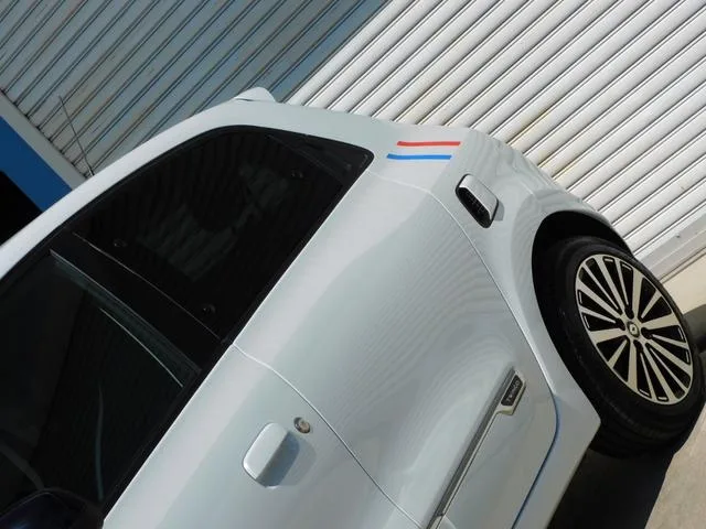 Renault Twingo INTENS EDC EDITION FINALE 2024 — миниатюра 3