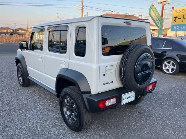 Suzuki JIMNY NOMADE FC 2025 — миниатюра 2