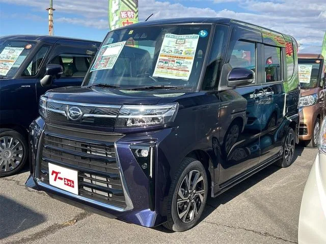 Daihatsu TANTO CUSTOM X 2022 — фото 1, купить с доставкой в Москву