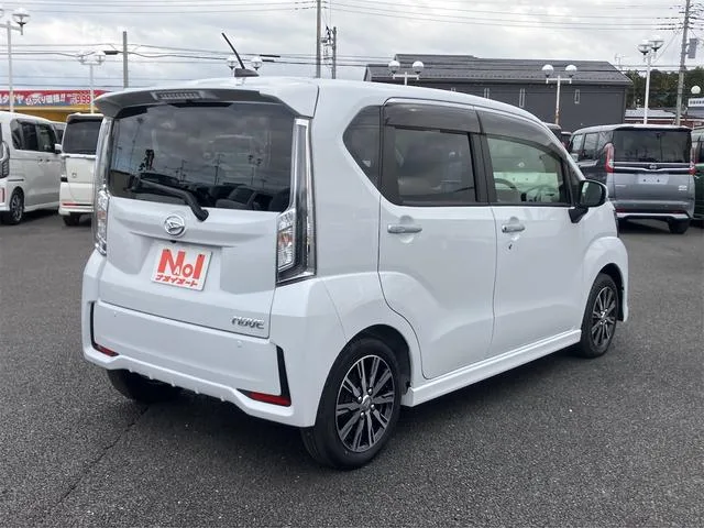 Daihatsu MOVE CUSTOM X VS SA III 2023 — миниатюра 2