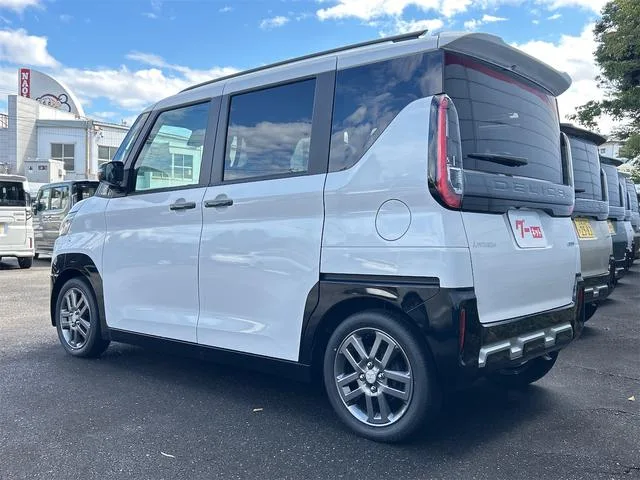 Mitsubishi DELICA MINI G PREMIUM 2025 — миниатюра 4