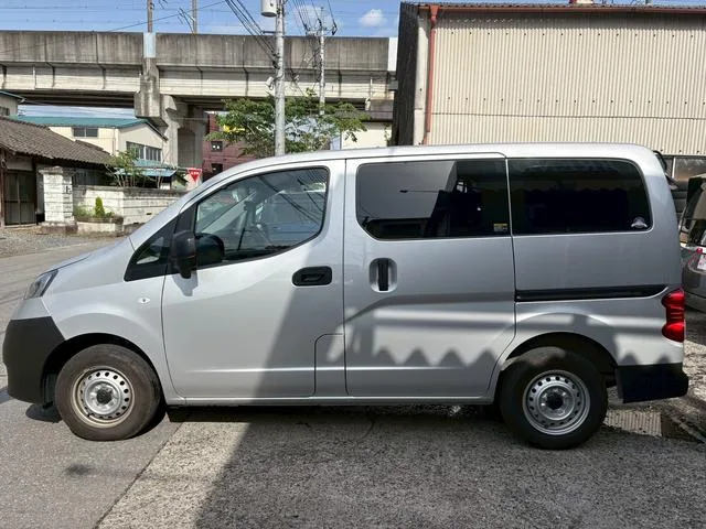Nissan NV200 VANETTE VAN DX 2023 — миниатюра 3