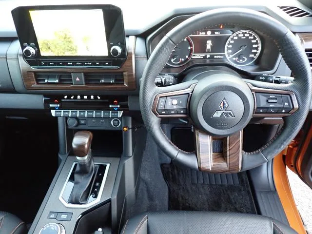 Mitsubishi TRITON GSR 2024 — миниатюра 4