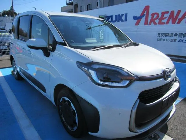 Toyota SIENTA HYBRID Z 2023 — миниатюра 3