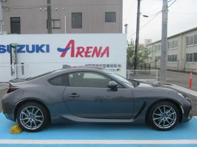Subaru BRZ R 2022 — миниатюра 2