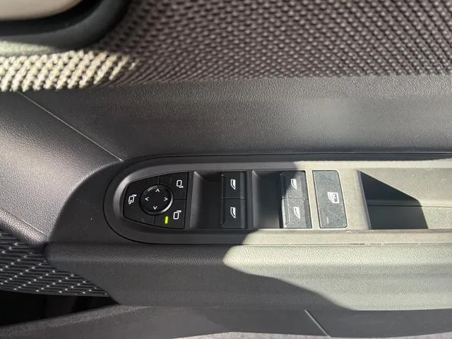 MINI MINI COOPER S JOHN COOPER WORKS TRIM 2025 — миниатюра 4