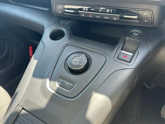 Citroen BERLINGO MAX BLUE HDI 2024 — миниатюра 4