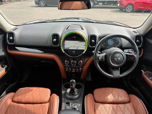 MINI MINI COOPER D CROSSOVER ALL4 TRIM 2022 — миниатюра 2