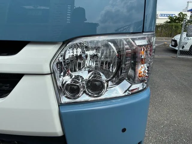 Toyota HIACE VAN 2025 — миниатюра 3
