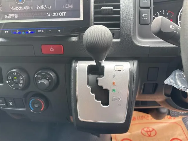 Toyota HIACE VAN DX GL PACKAGE 2025 — миниатюра 3